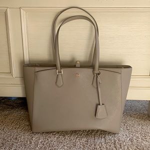 Tory Burch Large Beige Emerson Saffiano Tote